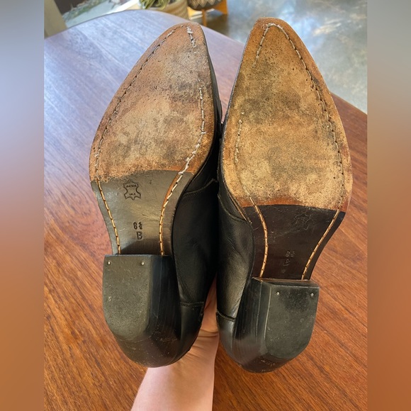 Black Leather Booties by Guess 8.5 - Picture 4 of 9